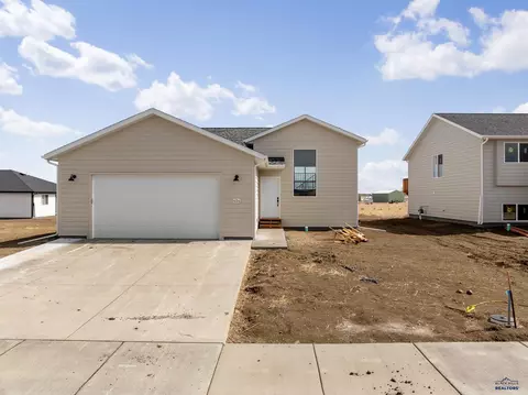 404 Alpha Ave, Box Elder, SD 57719
