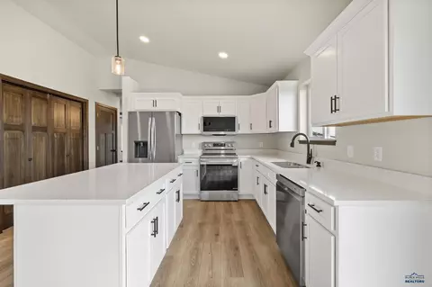404 Alpha Ave, Box Elder, SD 57719 photo 5
