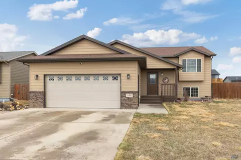 580 Norad Dr, Box Elder, SD 57719 photo 4