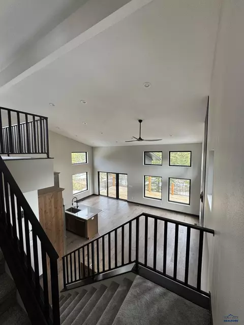 12273 Trolley Trail Ct, Lead, SD 57754