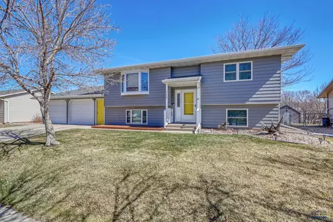 3708 Ivy Ave, Rapid City, SD 57701