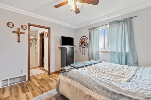 Bedroom - 10945 Bellingham Dr, Summerset, SD 57718 photo 1 of 4