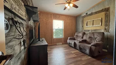 11676 Indian Canyon Rd, Edgemont, SD 57735 photo 26