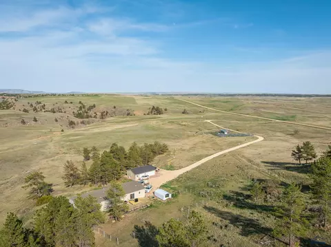 11676 Indian Canyon Rd, Edgemont, SD 57735 photo 5