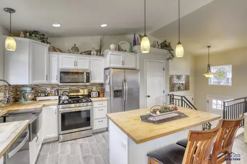 4010 Kyle, Rapid City, SD 57701 photo 6