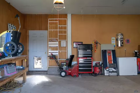 909 Verdale Dr, Spearfish, SD 57783 photo 28