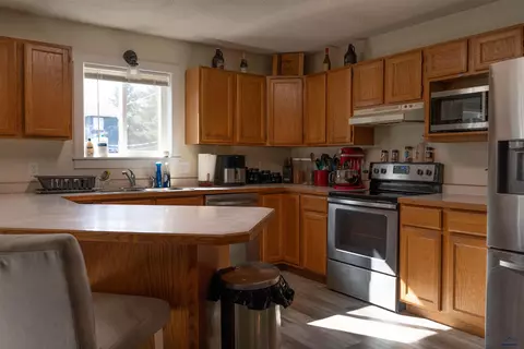 909 Verdale Dr, Spearfish, SD 57783 photo 8