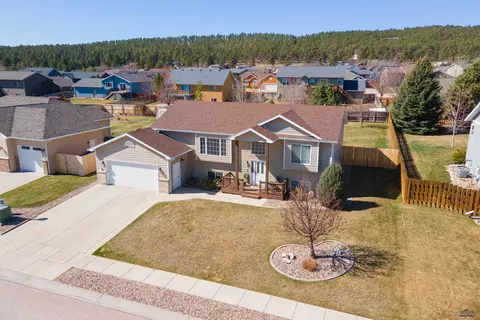 10217 Remington St, Summerset, SD 57718 photo 3