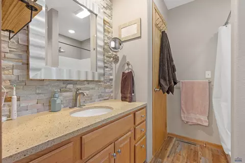 10217 Remington St, Summerset, SD 57718 photo 25