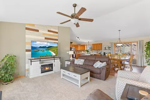 10217 Remington St, Summerset, SD 57718 photo 12