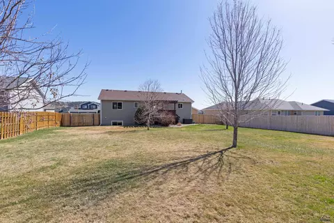 10217 Remington St, Summerset, SD 57718 photo 5