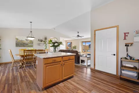 10217 Remington St, Summerset, SD 57718 photo 22