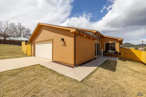 1027 Pine St, Custer, SD 57730 photo 26