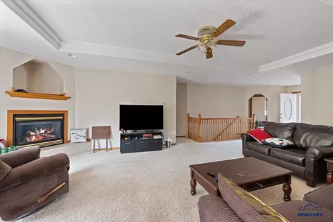 2427 Windmill Dr, Spearfish, SD 57783 photo 5