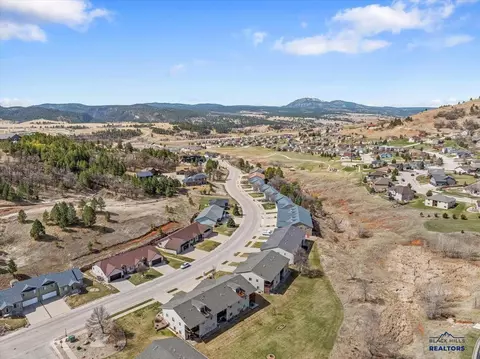2427 Windmill Dr, Spearfish, SD 57783 photo 27