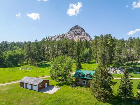 25087 America Ctr, Custer, SD 57730