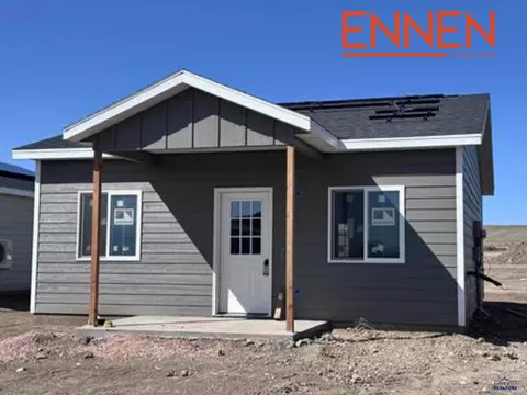 5610 Bridge Dr, Rapid City, SD 57703