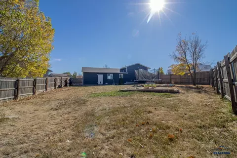 Exterior - 6421 Northdale Dr, Black Hawk, SD 57718 photo 2 of 5
