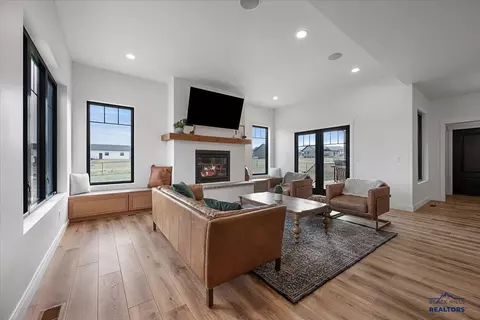 2323 Talisker Ave, Spearfish, SD 57783 photo 8