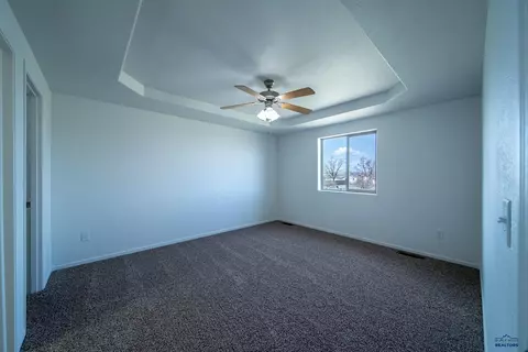 447 Sovereignty Ln, Box Elder, SD 57719 photo 12