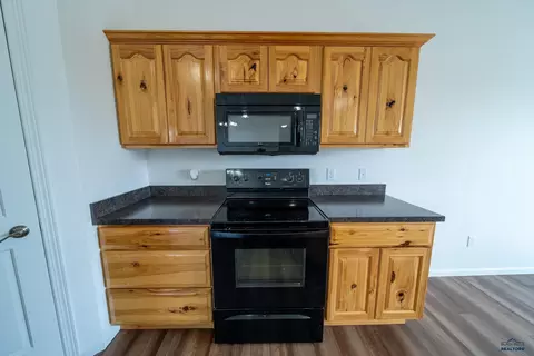 447 Sovereignty Ln, Box Elder, SD 57719 photo 10