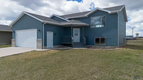 447 Sovereignty Ln, Box Elder, SD 57719 photo 2