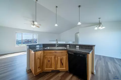 447 Sovereignty Ln, Box Elder, SD 57719 photo 8