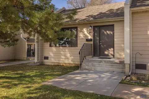 335 S Canyon Rd UNIT 18A, Rapid City, SD 57702