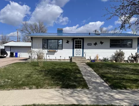 1021 Joy Ave, Rapid City, SD 57701
