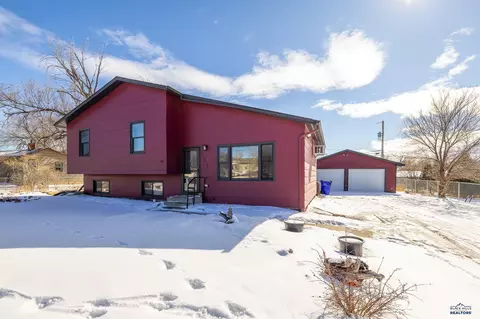 235 Doolittle, Rapid City, SD 57701