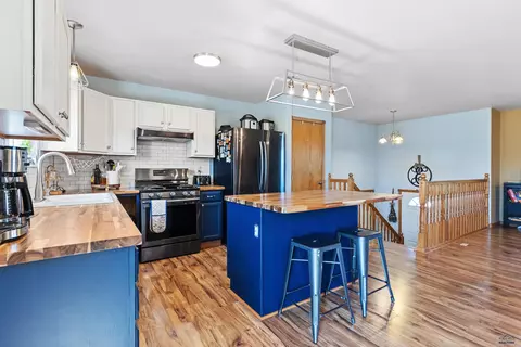 323 Freiheit Ln, Box Elder, SD 57719 photo 7