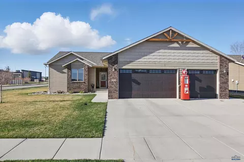 3500 Jerusalem Blvd, Rapid City, SD 57703