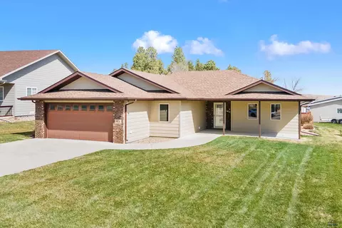 922 Northridge Dr, Rapid City, SD 57701