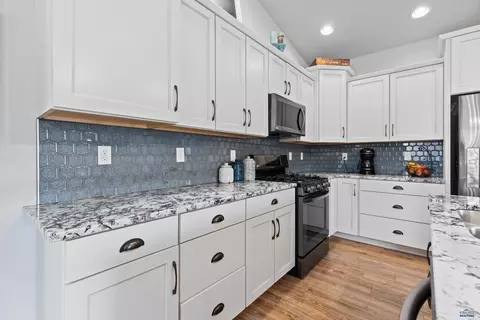 14358 Wolf Creek Ct, Summerset, SD 57769 photo 10
