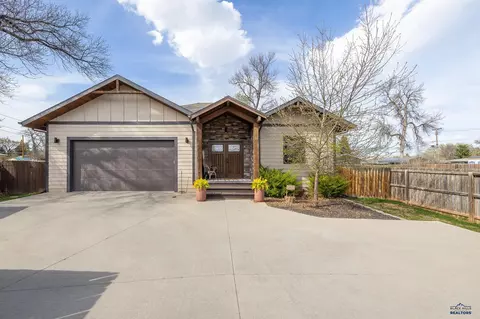 3818 W Main, Rapid City, SD 57702