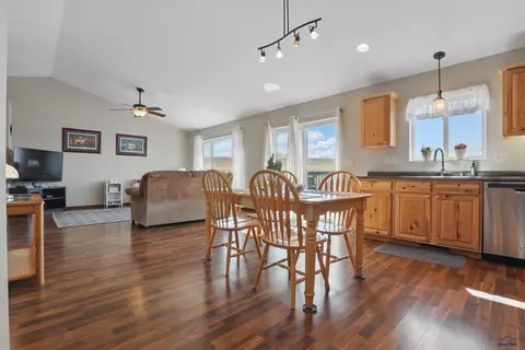 375 Big Badger Dr, Box Elder, SD 57719 photo 10