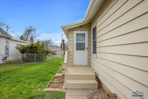 835 N 10th St, Spearfish, SD 57783 photo 20