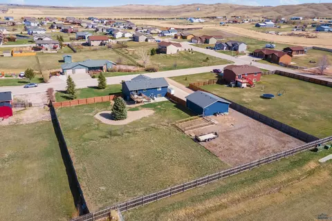 22761 Pickarts Ln, Box Elder, SD 57719 photo 35