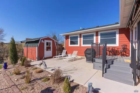 623 Elm Ct, Box Elder, SD 57719 photo 4