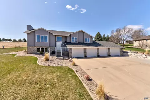 5341 Scrub Oak Cir, Rapid City, SD 57702