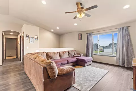 502 Ballista Blvd, Box Elder, SD 57719 photo 2