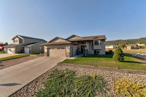 14831 Glenwood Dr, Summerset, SD 57769