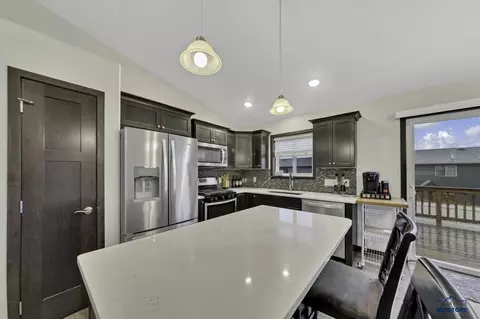560 Mace Dr, Box Elder, SD 57719 photo 5