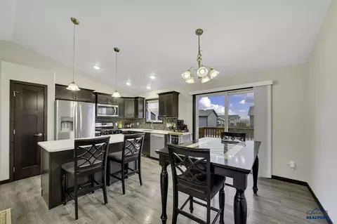 560 Mace Dr, Box Elder, SD 57719 photo 4