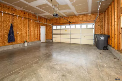 632 Vector Ct, Box Elder, SD 57719 photo 25