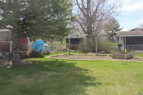 800 Stanley, Belle Fourche, SD 57717 photo 20