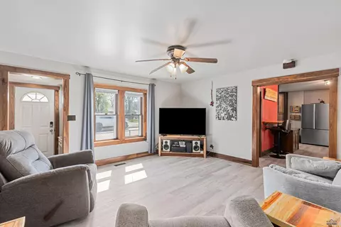 819 Sly St, Sturgis, SD 57785 photo 15