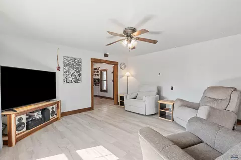 819 Sly St, Sturgis, SD 57785 photo 10