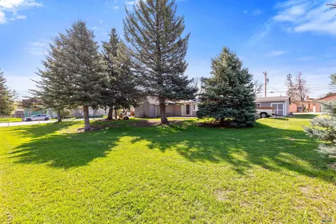 819 Sly St, Sturgis, SD 57785 photo 5