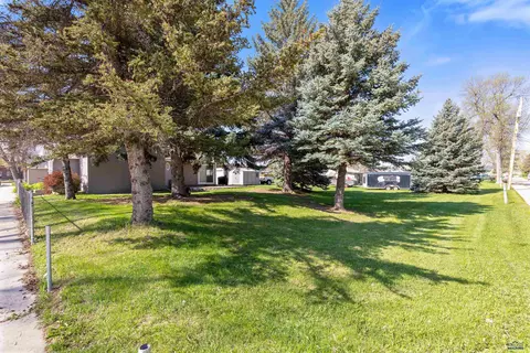 819 Sly St, Sturgis, SD 57785 photo 29